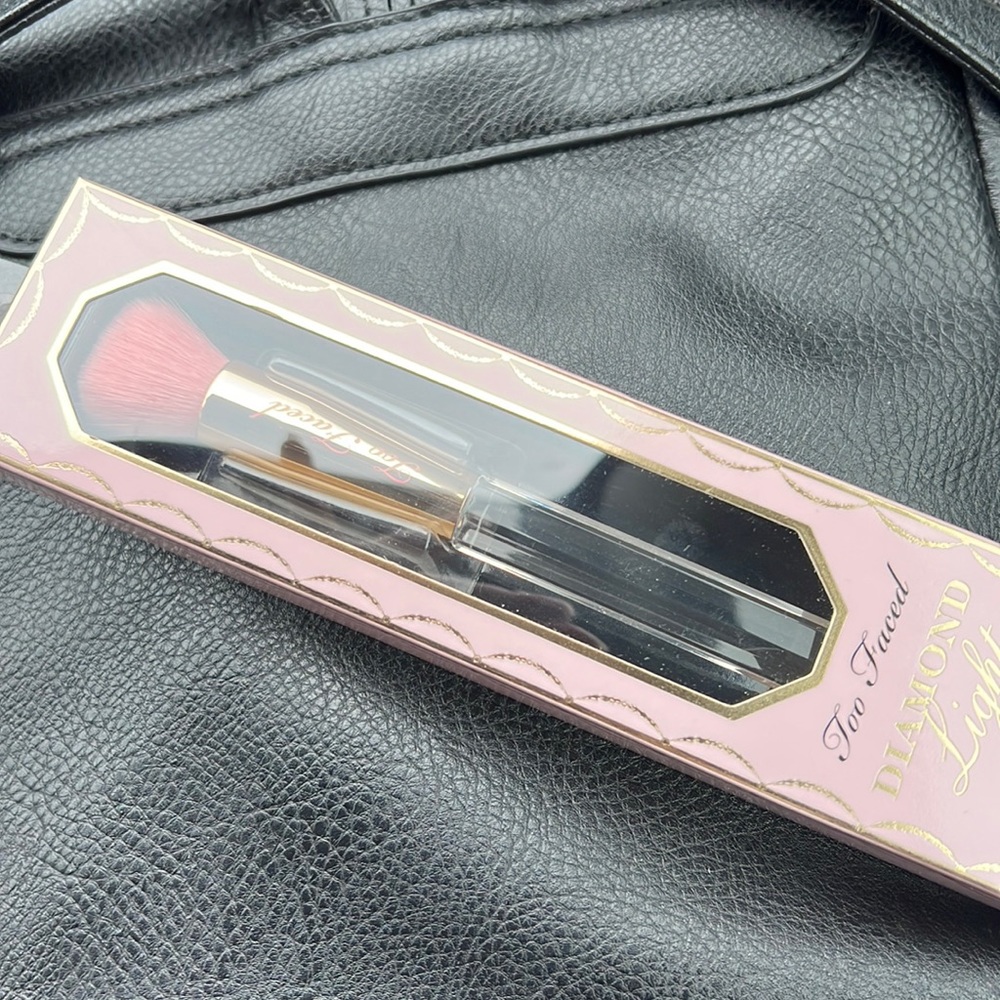 New Too Faced Diamond Light Highlighting Brush.